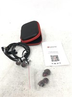 New Beteno earbuds with case