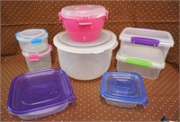 Lot of Storage Containers & Lids Cake Carrier