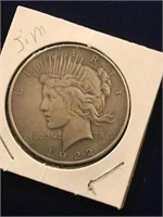 1922 SILVER PEACE DOLLAR. CLEAR DATE