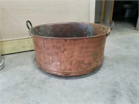 24" Round copper tub, 12" tall