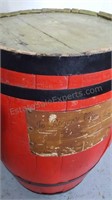 Antique Larage Wood Barrel,