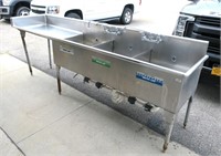 9' 7" stainless steel 3-bay pots and pans sink