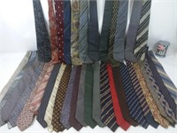 36 cravates dont Hermès, Lanvin et autres - Ties