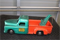 Structo pressed steel tow truck