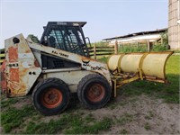 Bob Cat, 843 Skid Steer with Attchaments