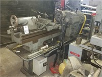 PRATT & WITNEY ENGINE LATHE