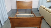 SLEIGH BED