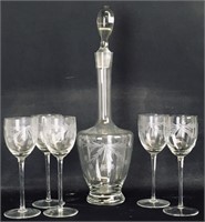Beautiful Etched Wine Decanter & Wine Glasses (6)