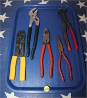 Tray of SNips & Pliers