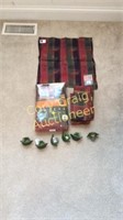 Fall Table Cloth With Napkin and Napkin Holders