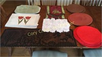 Table Runners, Place Mats