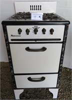 Waterman Gas Stove with Faux Marble Enamel Sides