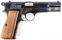 Gun Browning Hi-Power Semi Auto Pistol in 9mm