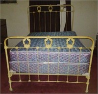 Antique Ornate Metal Full Bedframe