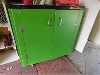 Base cabinet with Formica top, 35"W x 35"H x 21"D