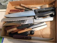 Lot of assorted kitchen knives