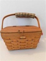 Longaberger med. purse basket with hinged lid and