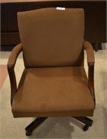 Fabric Armed Office Chair