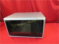 GE Microwave Model JES1290ML01