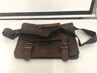 New saddle brown leather bag
