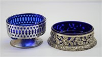 (2) Deep Blue Dishes in Metal Dish Servers