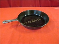 Cast Iron Skillet 10 1/2" Marked 8SK