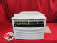 Kenmore Air Conditioner 12,000 BTU's 110 Volts