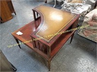 LANE FURNITURE LEATHER TOP 2 TIER END TABLE