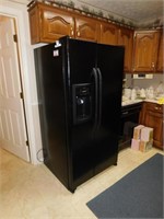 GE Refrigerator and Freezer
