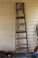8' wood step ladder