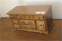 Jewelry box with contents