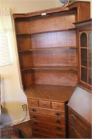 Maple corner cabinet