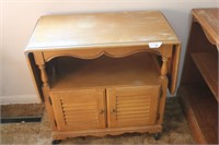 Vintage maple server