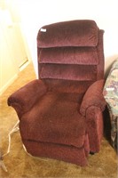 Upholstered lift chair