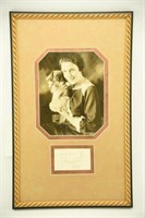 Lot 1312 - Photograph and signature on card