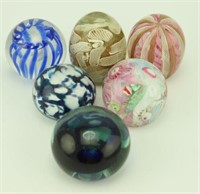 Lot 1286 - (6) Art glass paperweight: some
