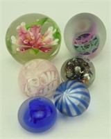Lot 1246 - (6) Art glass paperweights: some