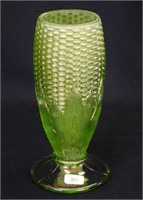 N's Corn vase w/plain base - lime green