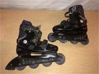 Pair of Rollerblades Size 6