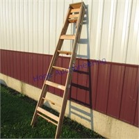 2 Davidson wood ladders 6 and 8 ft.