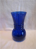 Vtg Cobalt Blue Vase 6&3/8"