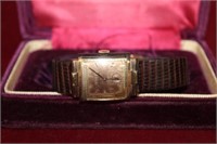 Men's gold filled Greun Curvex precision Watch