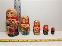 Russian Nesting/Stack Dolls - Matreshka