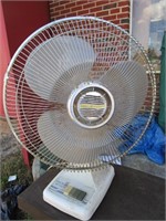 Cool Breeze 16" Oscillating fan; pick up only
