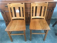 Pair of Matching Vintage Oak Chairs 33 1/2" Tall