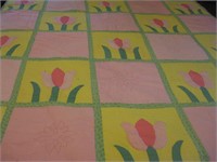 Queen Size VTG Tip Toe Through The Tulips Quilt