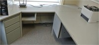 Multi-Unit Office Desk System