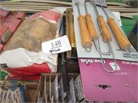 WIPER BLADE, GRILL UTENSILS, WOOD CHIP, TOW ROPE,