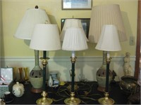 Lot of 6 Table Lamps – 2 ceramic lamps with wood b