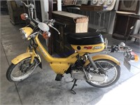 1982 Suzuki moped w/tittle - untested